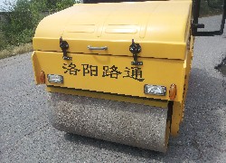 Продажа китайского вибрационного катка LUTONG LTC6 в Казахстане за 000 $. Фотография 2 Купить каток LUTONG (Китай) в Алматы, модель LTC6, цена DDP: 000 $. Фото 2