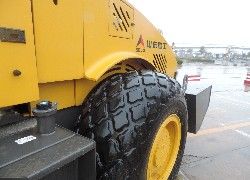 Продажа китайского вибрационного катка SDLG LGS822 в Казахстане за 000 $. Фотография 7 Купить дорожный одновальцовый каток SDLG (Китай) в Алматы, модель LGS822, цена DDP: 000 $. Фото 7