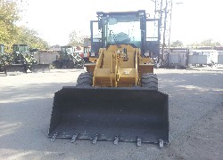 Продажа китайского фронтального погрузчика Foton Lovol FL920-II в Казахстане за 000 $. Фотография 101 Купить фронтальный погрузчик Foton Lovol (Китай) в Алматы, модель FL920-II, цена DDP: 000 $. Фото 101