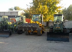 Продажа китайского фронтального погрузчика Foton Lovol FL920-II в Казахстане за 000 $. Фотография 109 Купить фронтальный погрузчик Foton Lovol (Китай) в Алматы, модель FL920-II, цена DDP: 000 $. Фото 109