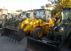 Продажа китайского фронтального погрузчика Foton Lovol FL920-II в Казахстане за 000 $. Фотография 123 Купить фронтальный погрузчик Foton Lovol (Китай) в Алматы, модель FL920-II, цена DDP: 000 $. Фото 123