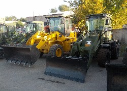 Продажа китайского фронтального погрузчика Foton Lovol FL920-II в Казахстане за 000 $. Фотография 128 Купить фронтальный погрузчик Foton Lovol (Китай) в Алматы, модель FL920-II, цена DDP: 000 $. Фото 128