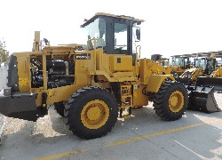 Продажа китайского фронтального погрузчика Foton Lovol FL936E в Казахстане за 000 $. Фотография 7 Купить фронтальный погрузчик Foton Lovol (Китай) в Алматы, модель FL936E, цена DDP: 000 $. Фото 7