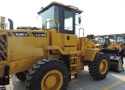 Продажа китайского фронтального погрузчика Foton Lovol FL936E в Казахстане за 000 $. Фотография 12 Купить фронтальный погрузчик Foton Lovol (Китай) в Алматы, модель FL936E, цена DDP: 000 $. Фото 12