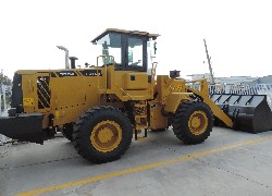 Продажа китайского фронтального погрузчика Foton Lovol FL936E в Казахстане за 000 $. Фотография 58 Купить фронтальный погрузчик Foton Lovol (Китай) в Алматы, модель FL936E, цена DDP: 000 $. Фото 58