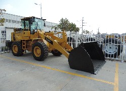 Продажа китайского фронтального погрузчика Foton Lovol FL936E в Казахстане за 000 $. Фотография 61 Купить фронтальный погрузчик Foton Lovol (Китай) в Алматы, модель FL936E, цена DDP: 000 $. Фото 61