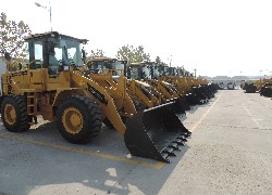 Продажа китайского фронтального погрузчика Foton Lovol FL936E в Казахстане за 000 $. Фотография 63 Купить фронтальный погрузчик Foton Lovol (Китай) в Алматы, модель FL936E, цена DDP: 000 $. Фото 63