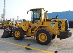 Продажа китайского фронтального погрузчика Foton Lovol FL936E в Казахстане за 000 $. Фотография 71 Купить фронтальный погрузчик Foton Lovol (Китай) в Алматы, модель FL936E, цена DDP: 000 $. Фото 71