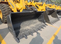 Продажа китайского фронтального погрузчика Foton Lovol FL958G-II в Казахстане за 000 $. Фотография 25 Купить фронтальный погрузчик Foton Lovol (Китай) в Алматы, модель FL958G-II, цена DDP: 000 $. Фото 25