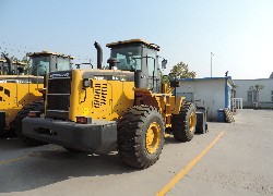 Продажа китайского фронтального погрузчика Foton Lovol FL958G-II в Казахстане за 000 $. Фотография 30 Купить фронтальный погрузчик Foton Lovol (Китай) в Алматы, модель FL958G-II, цена DDP: 000 $. Фото 30