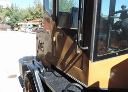 Продажа китайского фронтального погрузчика SDYD, ZL12 в Казахстане за 000 $ $. Фотография 33 Купить фронтальный погрузчик SDYD (Китай) в Алматы, модель ZL12, цена DDP: 000 $ $. Фото 33