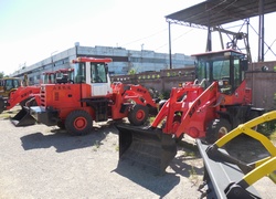 Продажа китайского фронтального погрузчика SDYD, ZL12 в Казахстане за 000 $ $. Фотография 16 Купить фронтальный погрузчик SDYD (Китай) в Алматы, модель ZL12, цена DDP: 000 $ $. Фото 16