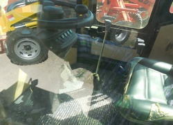 Продажа китайского фронтального погрузчика SDYD, ZL12 в Казахстане за 000 $ $. Фотография 32 Купить фронтальный погрузчик SDYD (Китай) в Алматы, модель ZL12, цена DDP: 000 $ $. Фото 32