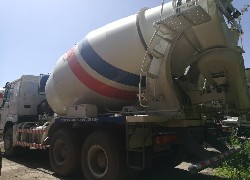 Продажа китайского автобетоносмесителя 9 куб.м ZOOMLION, на шасси HOWO,  в Казахстане за 000 $. Фотография 4 Купить автобетоносмеситель ZOOMLION, на шасси HOWO, (Китай) в Алматы, модель 9 куб.м, цена DDP: 000 $. Фото 4