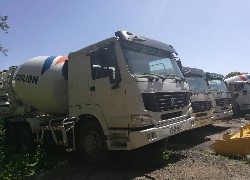 Продажа китайского автобетоносмесителя 9 куб.м ZOOMLION, на шасси HOWO,  в Казахстане за 000 $. Фотография 6 Купить автобетоносмеситель ZOOMLION, на шасси HOWO, (Китай) в Алматы, модель 9 куб.м, цена DDP: 000 $. Фото 6