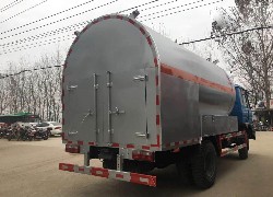 Продажа китайского газозаправщика Dongfeng ZGNGH4KR08B в Казахстане за 000 $. Фотография 8 Купить автоцистерну, газозаправщик Dongfeng (Китай) в Алматы, модель ZGNGH4KR08B, цена DDP: 000 $. Фото 8