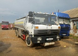 Продажа автоцистерн, топливозаправщиков (для перевозки нефти)  Dongfeng, Китай в Казахстане