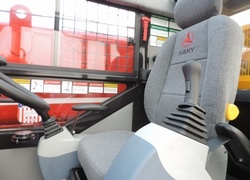 Продажа китайского автокрана Palfinger Sany, QY25C-1 в Казахстане за 000 $. Фотография 29 Купить автокран Palfinger Sany, QY25C-1 в Алматы, цена: 000 $, рассрочка - 6 месяцев. Фото 29