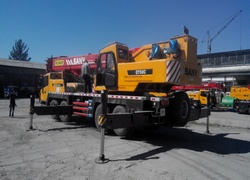 Продажа китайского автокрана Palfinger Sany, QY50C в Казахстане за 000 $. Фотография 15 Купить автокран Palfinger Sany, QY50C в Алматы, цена: 000 $, рассрочка - 6 месяцев. Фото 15