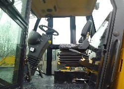 Продажа китайского вибрационного катка LUTONG LT216B в Казахстане за 000 $. Фотография 4 Купить дорожный одновальцовый каток LUTONG (Китай) в Алматы, модель LT216B, цена DDP: 000 $. Фото 4