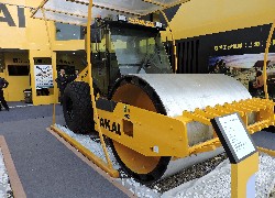 Продажа японияского одновальцового вибрационного катка SAKAI SV520TF в Казахстане за 000 $. Фотография 5 Купить дорожный каток SAKAI (Япония) в Алматы, модель SV520TF, цена DDP: 000 $. Фото 5