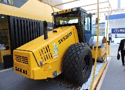 Продажа японияского одновальцового вибрационного катка SAKAI SV520TF в Казахстане за 000 $. Фотография 7 Купить дорожный каток SAKAI (Япония) в Алматы, модель SV520TF, цена DDP: 000 $. Фото 7