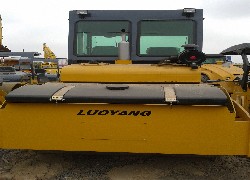 Купить дорожный каток YITUO (LUOYANG) (Китай) в Алматы, модель YZC10GS, цена DDP: 000 $. Фото 2