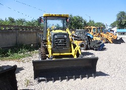 Купить экскаватор-погрузчик Rhinoceros (Китай) в Алматы, модель XN120, цена DDP: 000 $. Фото 1