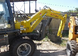 Купить экскаватор-погрузчик Rhinoceros (Китай) в Алматы, модель XN120, цена DDP: 000 $. Фото 5