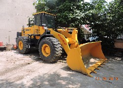 Купить фронтальный погрузчик в Алматы, Астане, Караганде - Changlin, модель CL955, Китай, цена DDP: 000 $. Фото 2