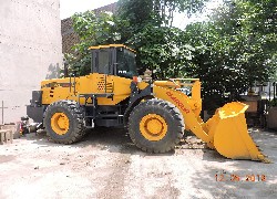 Купить фронтальный погрузчик в Алматы, Астане, Караганде - Changlin, модель CL955, Китай, цена DDP: 000 $. Фото 3