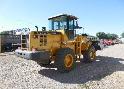 Купить фронтальный погрузчик Foton Lovol (Китай) в Алматы, модель FL935E, цена DDP: 000 $. Фото 44