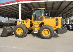 Купить фронтальный погрузчик Foton Lovol (Китай) в Алматы, модель FL955F-II, цена DDP: 000 $. Фото 7