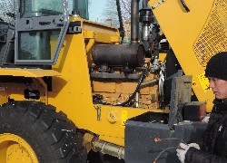 Купить фронтальный погрузчик Foton Lovol (Китай) в Алматы, модель FL955F-II, цена DDP: 000 $. Фото 29