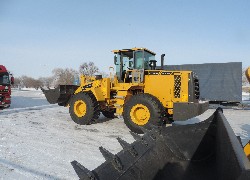 Купить фронтальный погрузчик Foton Lovol (Китай) в Алматы, модель FL955F-II, цена DDP: 000 $. Фото 43