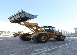 Купить фронтальный погрузчик Foton Lovol (Китай) в Алматы, модель FL956F-II, цена DDP: 000 $. Фото 10