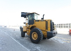 Купить фронтальный погрузчик Foton Lovol (Китай) в Алматы, модель FL956F-II, цена DDP: 000 $. Фото 14