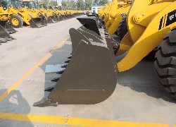 Купить фронтальный погрузчик Foton Lovol (Китай) в Алматы, модель FL956F-II, цена DDP: 000 $. Фото 52