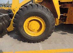 Купить фронтальный погрузчик Foton Lovol (Китай) в Алматы, модель FL956F-II, цена DDP: 000 $. Фото 56