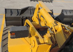 Купить фронтальный погрузчик Foton Lovol (Китай) в Алматы, модель FL956F-II, цена DDP: 000 $. Фото 92