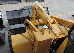 Купить фронтальный погрузчик Foton Lovol (Китай) в Алматы, модель FL966F-II, цена DDP: 000 $. Фото 32