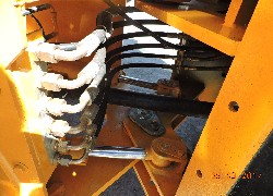 Продажа китайского фронтального погрузчика RONGWEI, ZL920 в Казахстане за 000 $. Фотография 5 Купить фронтальный погрузчик RONGWEI (Китай) в Алматы, модель ZL920, цена DDP: 000 $. Фото 5