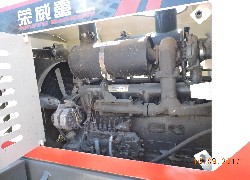 Продажа китайского фронтального погрузчика RONGWEI, ZL942 в Казахстане за 000 $. Фотография 35 Купить фронтальный погрузчик RONGWEI (Китай) в Алматы, модель ZL942, цена DDP: 000 $. Фото 35