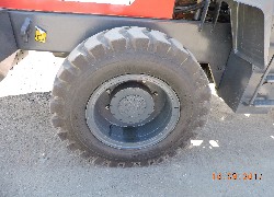 Продажа китайского фронтального погрузчика RONGWEI, ZL942 в Казахстане за 000 $. Фотография 37 Купить фронтальный погрузчик RONGWEI (Китай) в Алматы, модель ZL942, цена DDP: 000 $. Фото 37