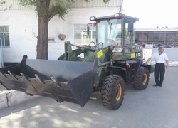 Купить фронтальный погрузчик SDYD (Китай) в Алматы, модель ZL920, цена DDP: 000 $. Фото 40