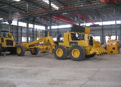 Купить грейдер Foton Lovol (Китай) в Алматы, модель FPY165C, цена DDP: 000 $. Фото 1