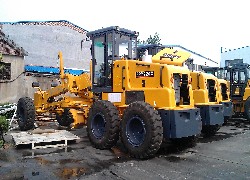 Купить грейдер Foton Lovol (Китай) в Алматы, модель FPY220C, цена DDP: 000 $. Фото 9