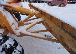 Продажа китайского грейдера PY220C LUTONG  в Казахстане за 000 $. Фотография 3 Купить грейдер LUTONG (Китай) в Алматы, модель PY220C, цена DDP: 000 $. Фото 3