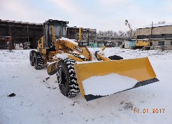 Продажа китайского грейдера PY220C LUTONG  в Казахстане за 000 $. Фотография 6 Купить грейдер LUTONG (Китай) в Алматы, модель PY220C, цена DDP: 000 $. Фото 6