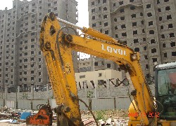 Купить экскаватор Foton Lovol (Китай) в Алматы, модель FR260, цена DDP: 000 $. Фото 1